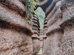 -梭布垭石林景区