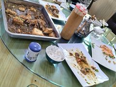 -连池鱼豆味坊(风景区店)