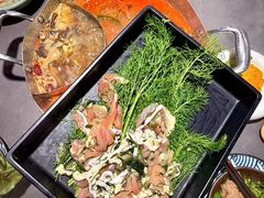 -楠小云·云南鲜菌·鲜牛自助火锅(九眼桥店)