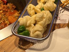 -山河屯铁锅炖(哈西站店)