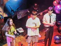 -INLOVE Live House