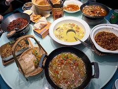 -老萍巷莲花血鸭·萍乡地标江西菜(步行街店)