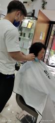 -时美美发1945老字号名店