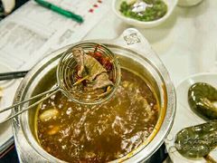 -重庆秦妈老火锅