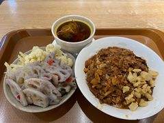 -红猪卤肉饭(大西洋美食城店)