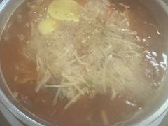 -黄利砖万峰林布依特色酸笋牛肉馆