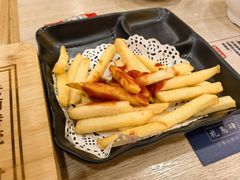 -花馬肆.云南过桥米线(汉神购物广场现场熬汤店)