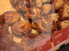 -LANLIZI BAKERY(COSMO店)