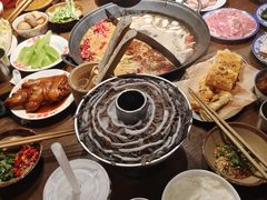 -萍姐火锅·公路夜市(武汉首店)