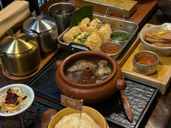 -银米·云南传统过桥米线(双廊黑金冠店)