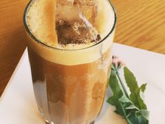 -ZING COFFEE 镜咖啡