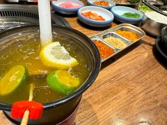 -明洞阿姨·韩式酱蟹烤肉·创意料理(三元桥店)