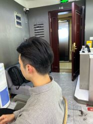 -藤野造型烫发染发