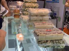 -白玉兰食品(中山公园龙之梦店)