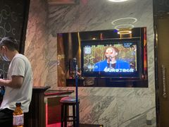 -K+全国连锁KTV(绿地缤纷天地店)