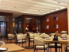 -怡咖啡海鲜自助餐厅(浦东香格里拉店)