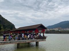 -星湖旅游景区七星岩