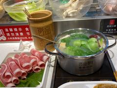 -百品聚旋转火锅(号外店)