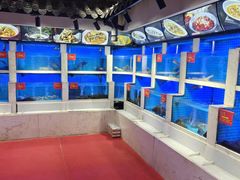 -鱼痴渔醉·食鲜集(青山江滩店)