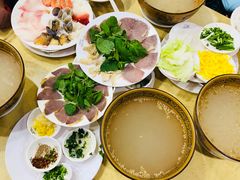-桥香园云南过桥米线(金马碧鸡店)