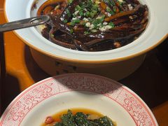 -魏铭鱼头捞饭(晋阳路店)