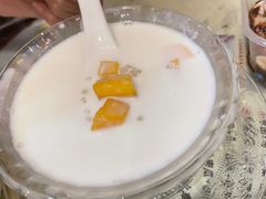 -广信牛奶甜品世家(台东店)