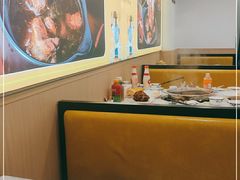 大堂-骨大叔酱大骨自助火锅(东街口店)