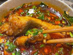 -肖肖酸萝卜鱼火锅(总店)