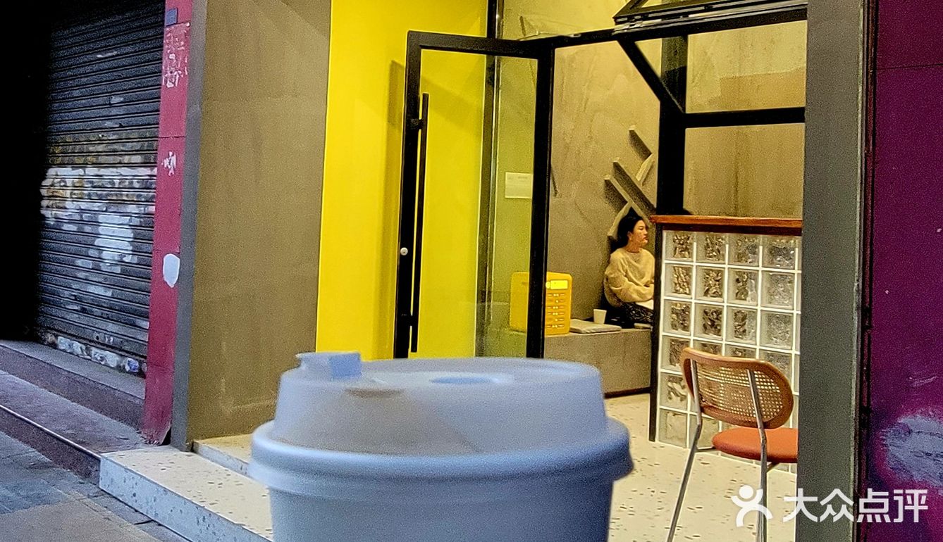 最后终于做好了，我问多少钱，老板说不收钱