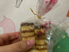 -红房子西点(汇联商厦天钥桥路店)