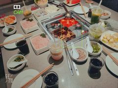 -海底捞火锅(珠影星光城夜宵主题店)