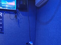 -VR 间客漫·PS电玩·虚拟现实包间游戏电竞(街道口店)