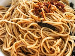 -黄阿姨锅贴大王(万航渡路店)