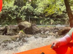 -雅鲁激流探险漂流