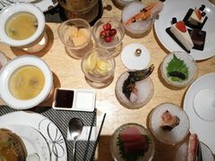-雍和会海鲜姿造自助(湖东路店)