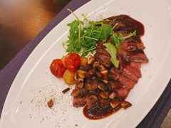 西冷牛排-卡佩罗意大利餐厅及酒吧Al Cappello Trattoria