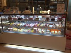 面包甜点陈列柜-BreadTalk面包新语·烘焙蛋糕(高德置地春广场店)
