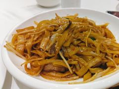 -万龙洲海鲜(大兴绿地缤纷城店)