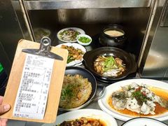 -荣基四海一家·家常菜·海鲜大排档(新安店)
