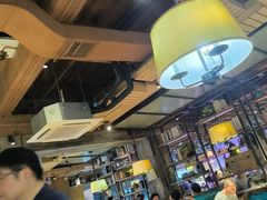 -领鲜活海鲜榴莲自助火锅(东门店)