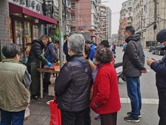 -梅记大块头爆鱼店(乍浦路店)