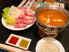 泡菜牛肉火锅-Mr·Fish鱼鲜生海鲜放题(银泰in99店)