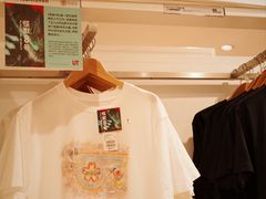 -优衣库(上海虹口龙之梦店)