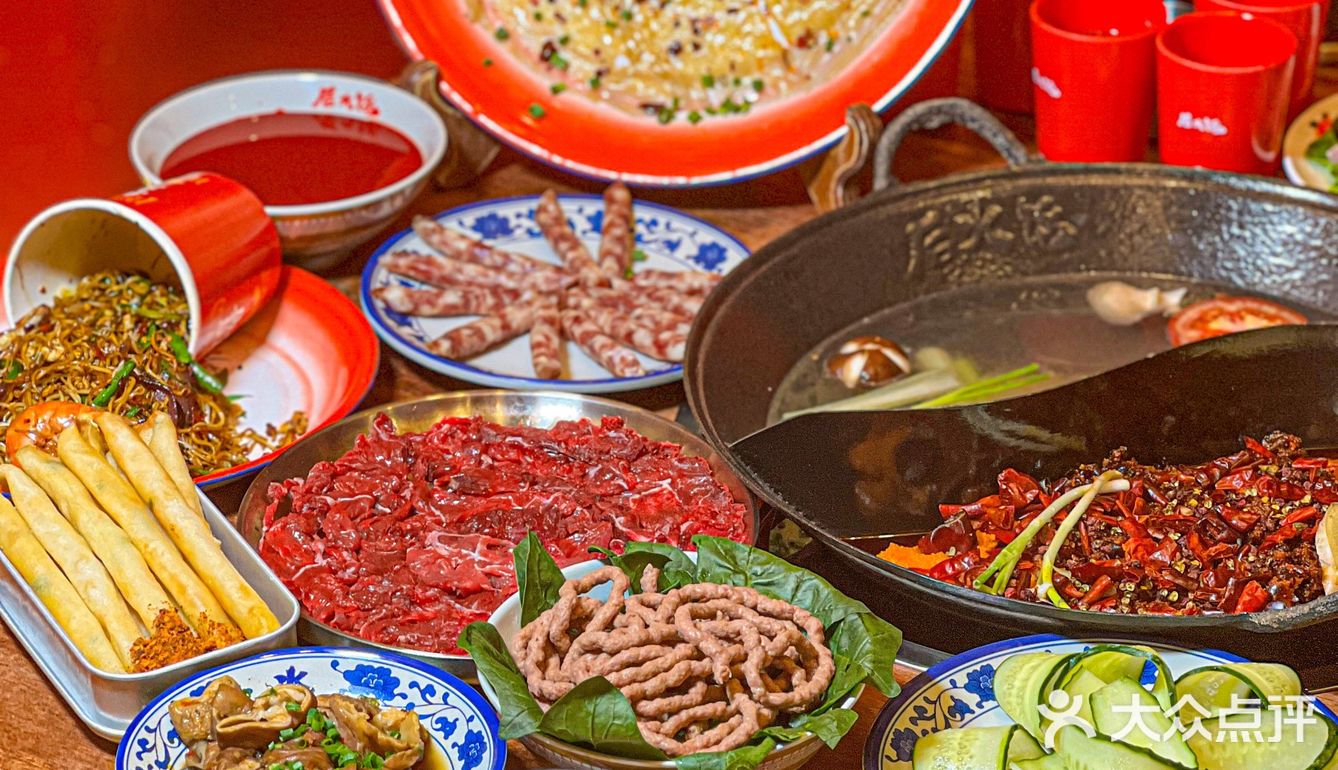 这家东莞首家我可惦记好久啦 / 头牌烧菜火锅香迷糊了