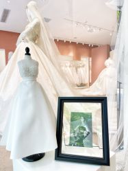 -派丽莫Pellimo原创设计婚纱品牌