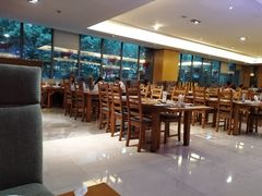 大堂-昆山裕元花园酒店·温莎西餐厅