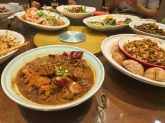 -那家老院子东北菜·饺子·小鸡炖蘑菇(艳华街店)