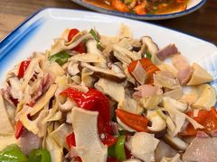 -缘来聚·徽菜名店(黄山宏村店)