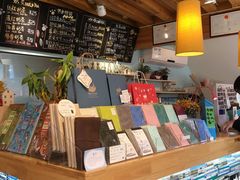 -猫的天空之城概念书店(丽江古城饮玉巷店)