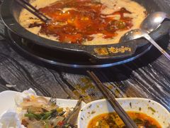 -老船舫·现做活鲜鱼馆(东郊记忆店)